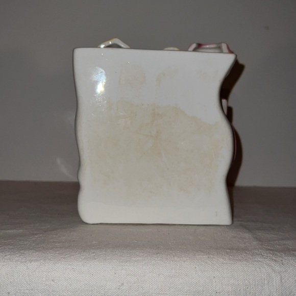 Anthropomorphic Nursey Planter - Picture 6 of 6